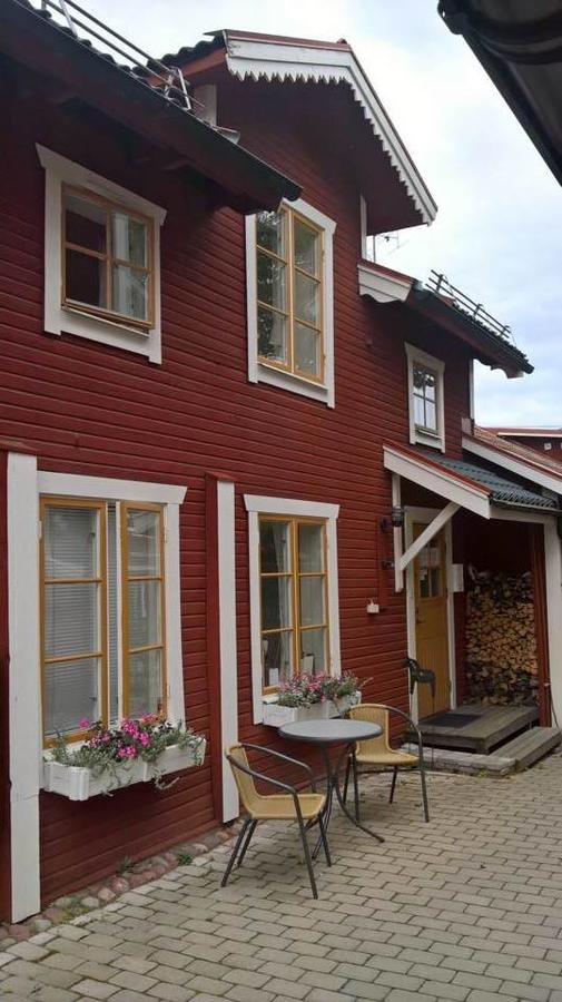 Kopparstugans Bed & Breakfast Фалун Екстер'єр фото